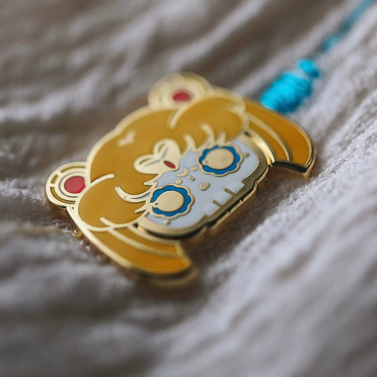 Sailor Moon Skull Gold Plated Hard Enamel Pin