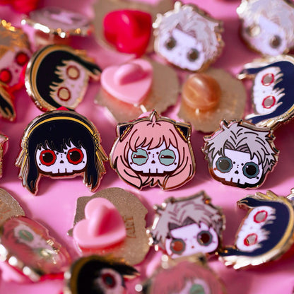 [BUNDLE] Spy x Family Skull Gold Plated Hard Enamel Pins