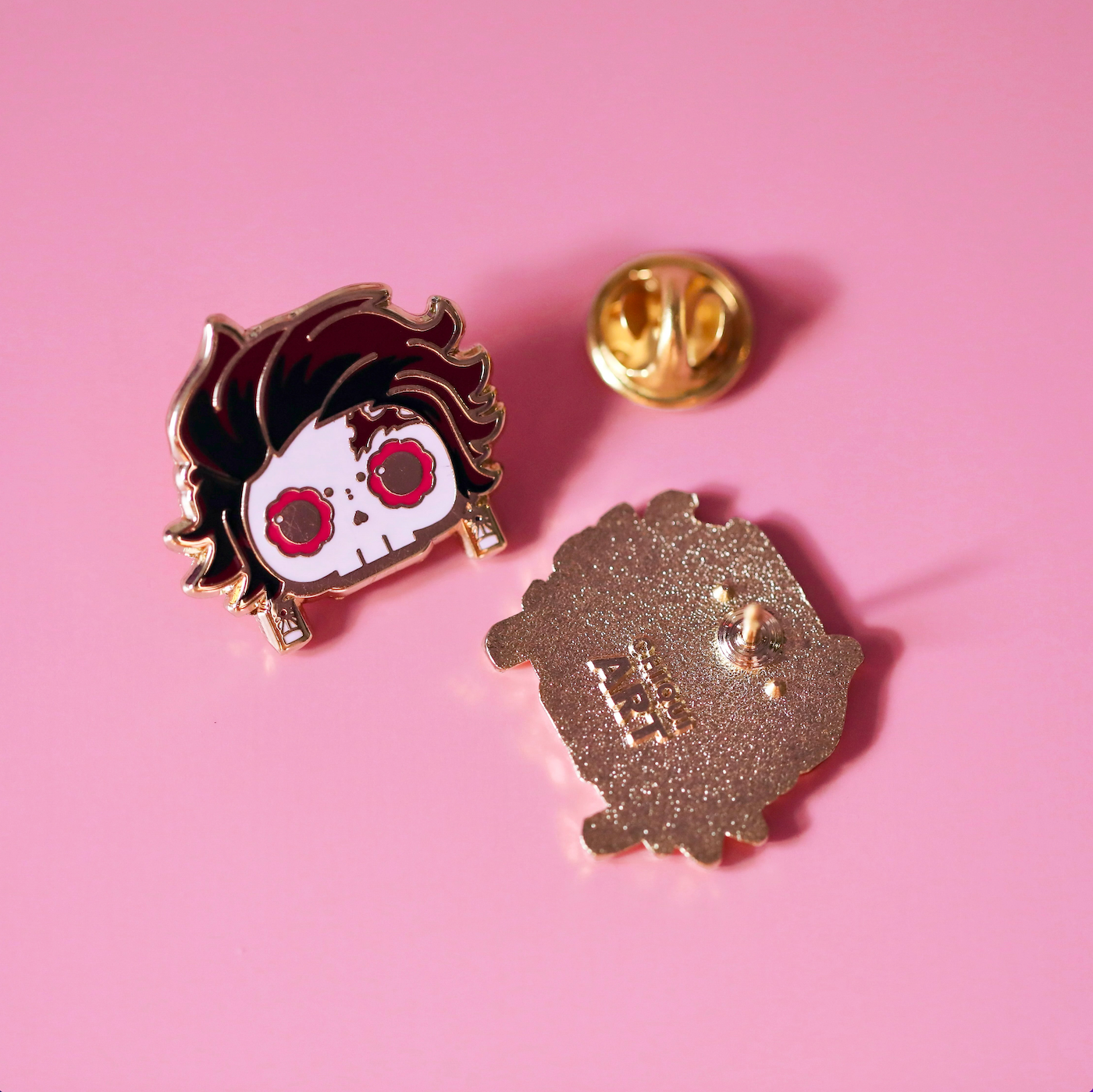 Tanjiro Skull Gold Plated Hard Enamel Pin